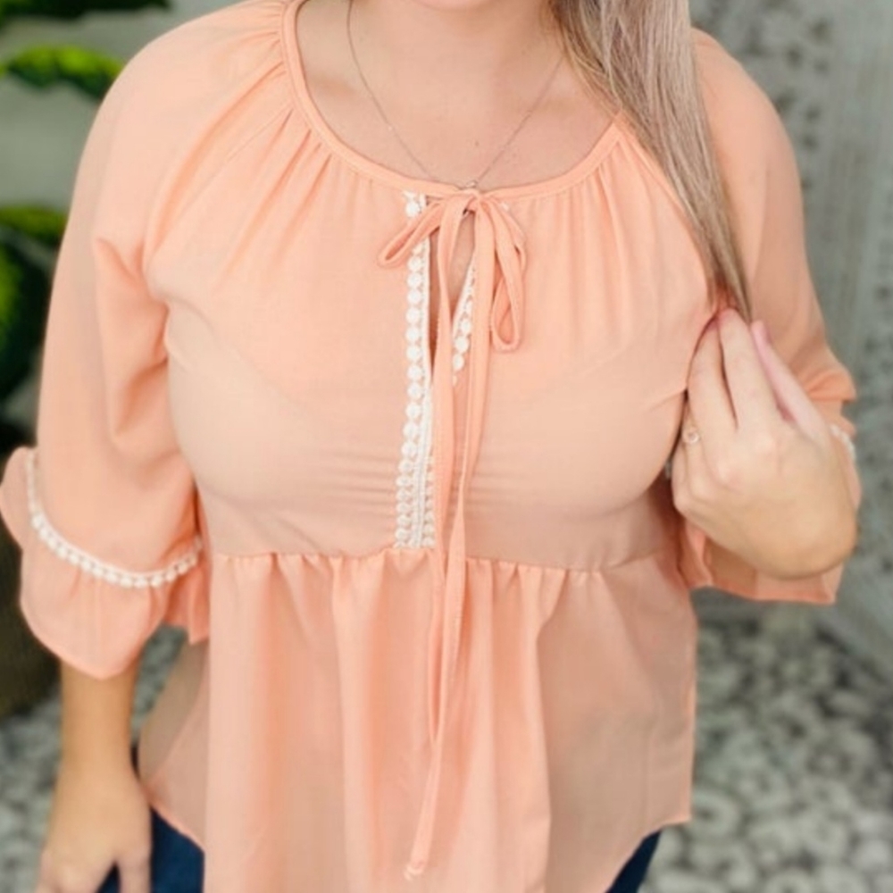 Live Life on the Edge Top - Peach (Send an offer!)